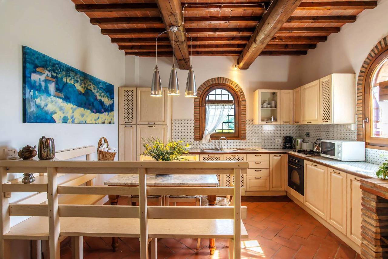 Villa Lionella Country Resort Montaione Ngoại thất bức ảnh